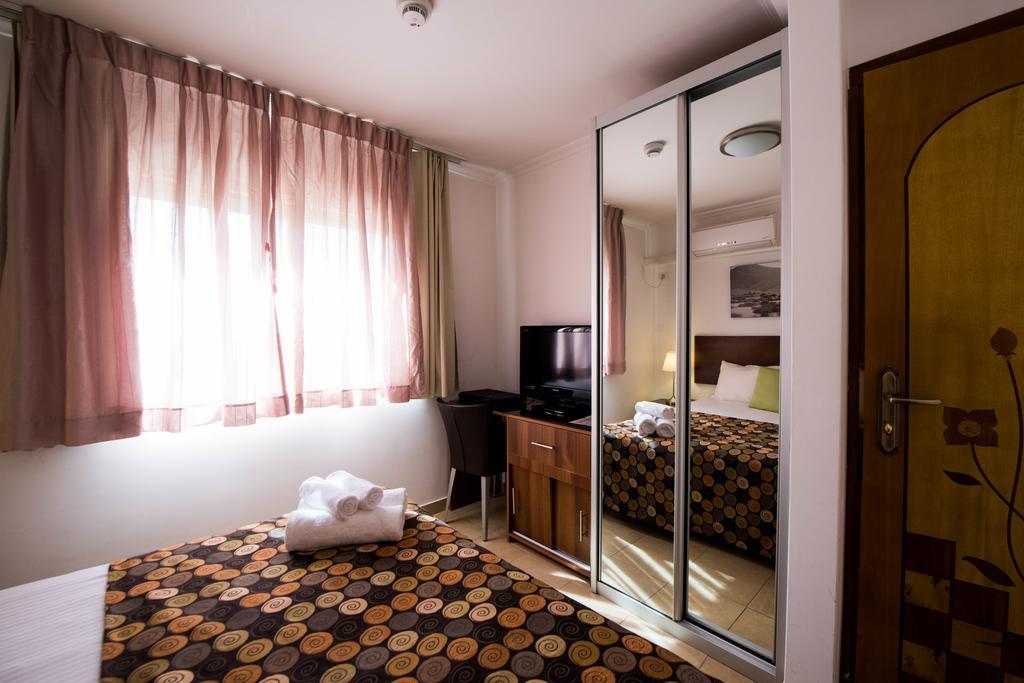 Ramon Suites By Smart Hotels Mitzpe Ramon Exterior foto