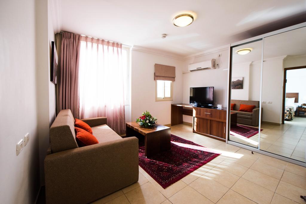 Ramon Suites By Smart Hotels Mitzpe Ramon Exterior foto